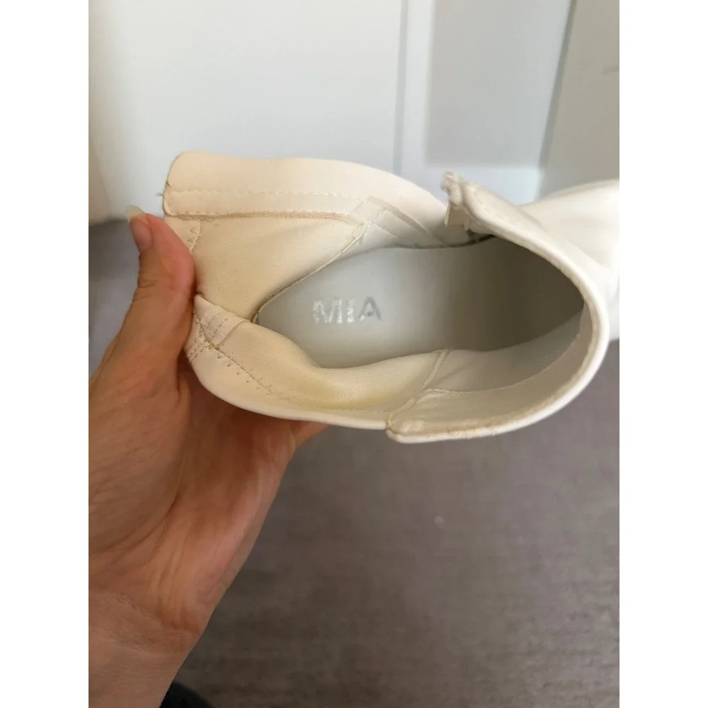 MIA carla ankle